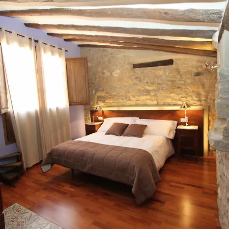 Del Sitjar カラセイテ