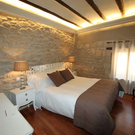 Del Sitjar ホテル カラセイテ