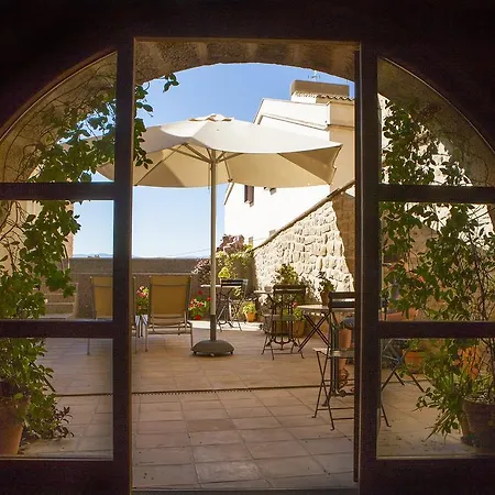 Del Sitjar 3* カラセイテ